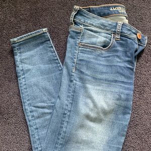 American Eagle mid rise skinny jeans